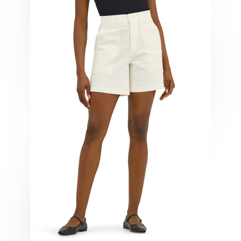 NWT Lee‎ Women's Utility Short Relaxed Fit High Rise Size 10 in Cream